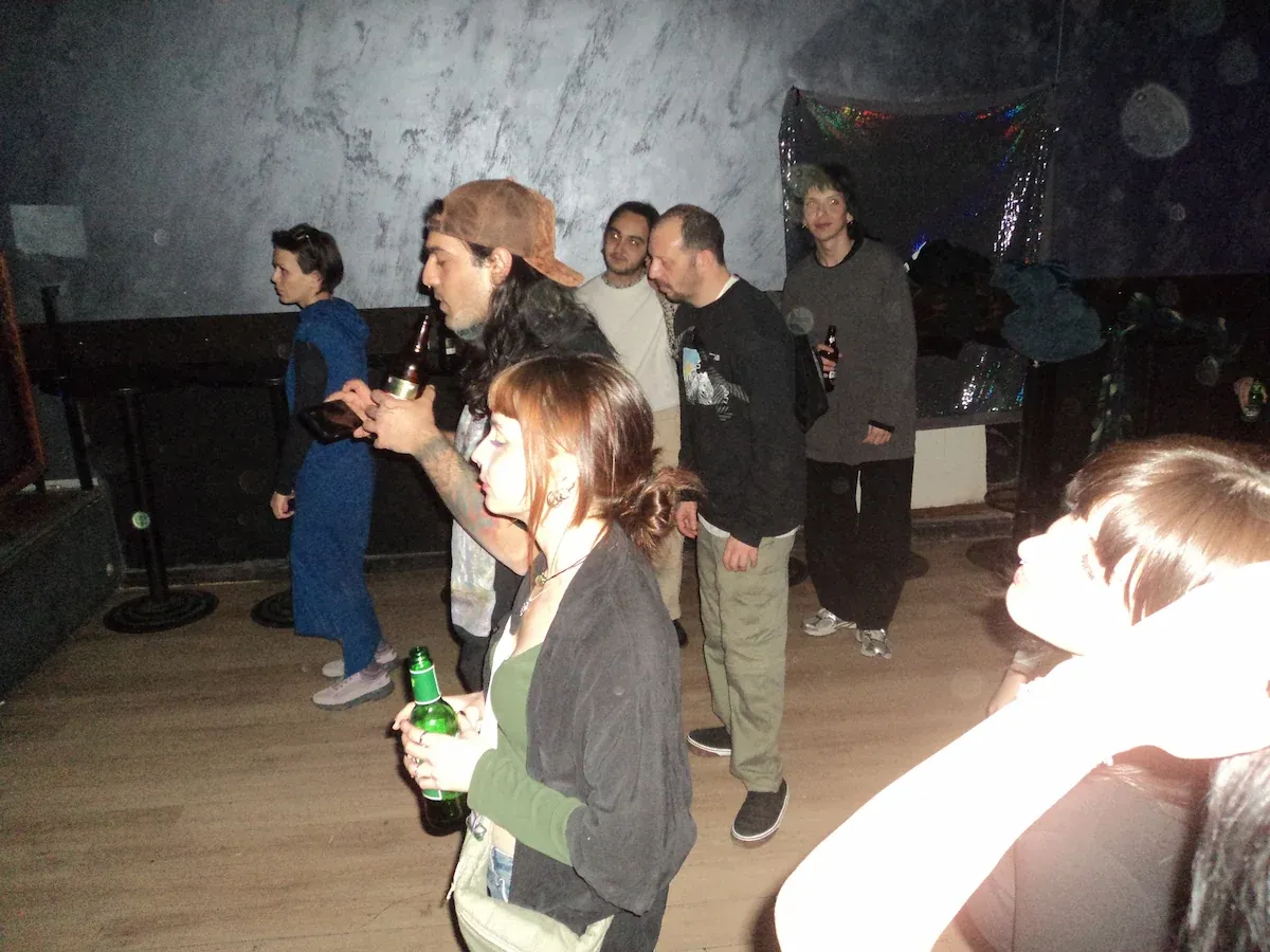 Photo 6