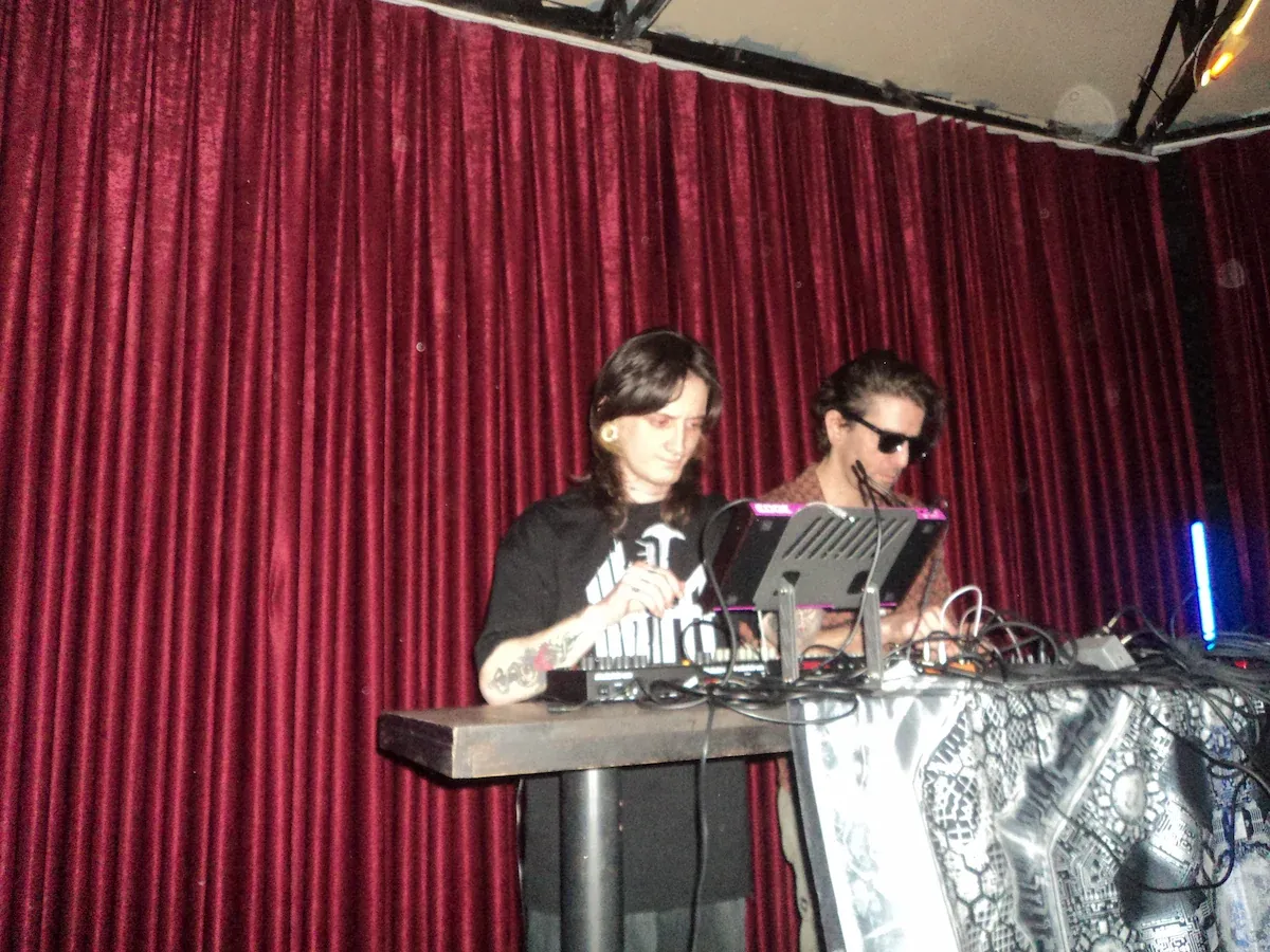 Photo 9